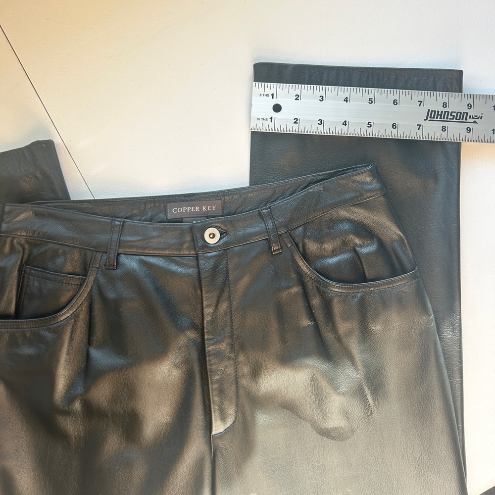 Copper Key Black Genuine Leather Straight Leg Pants Size 11 - Picture 4 of 9